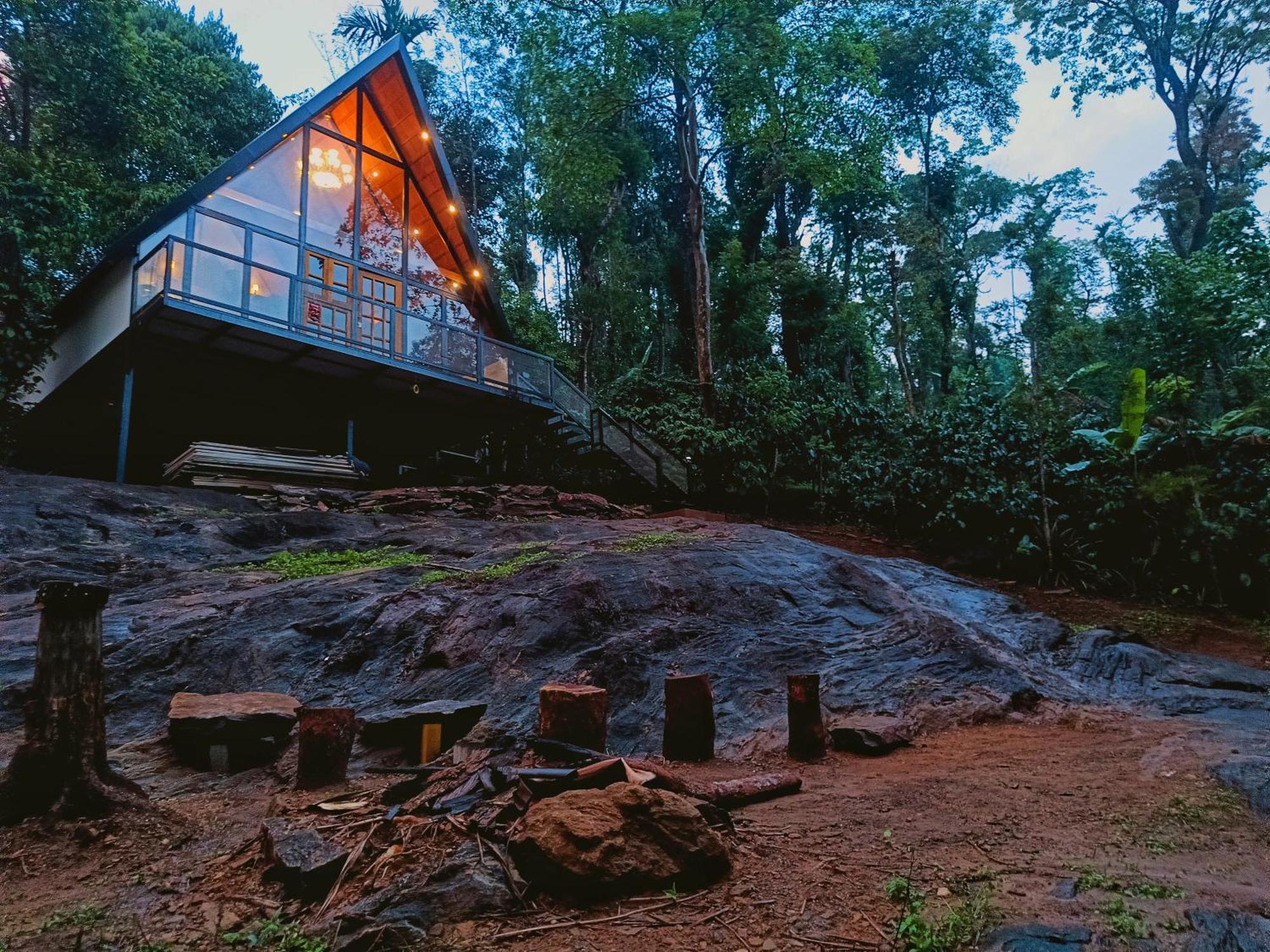 Villa Whiskeywoods Madikeri Exterior foto